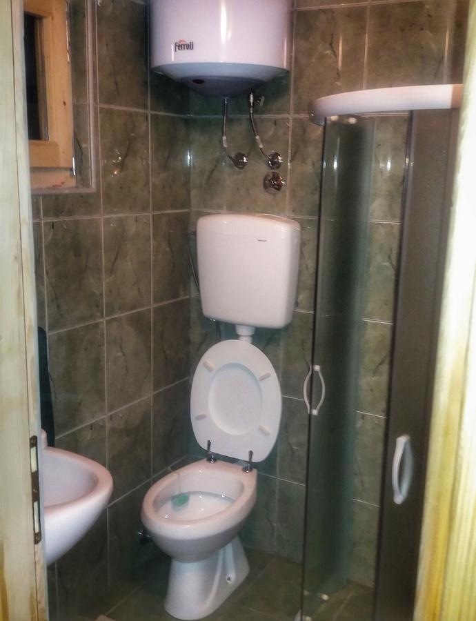 ツェティニェ Brvnara Borovikヴィラ エクステリア 写真